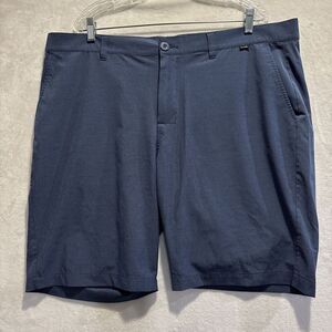 Travis Mathew Size 42 Blue Polyester Blend Performance Shorts Golf 10” Inseam